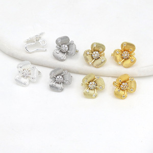 Cierre de Clip con Forma de Flor de Tres Pétalos, Chapado en Oro Blanco de 18k, Plata y Cobre, Accesorio de Joyería DIY, Cierre Universal D160 - Product Image 3
