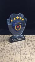 Trophée de récompense de bouclier vierge de médailles militaires de cristal de Grace K9 en gros pour l'impression UV d'assurance pour des cadeaux de bienvenue