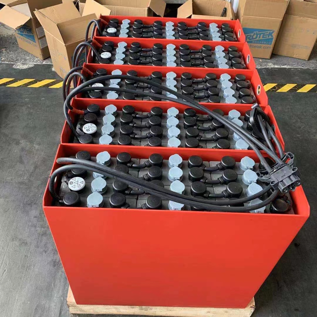 トヨタフォークリフトバッテリー5EC14-I240M-00B 48V 2021年 トヨタフォークリフトバッテリー5EC14-I240M-00B 48V 2021年