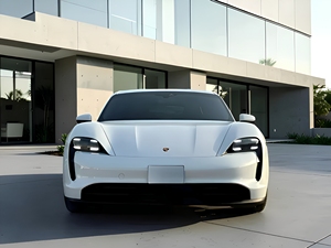 รถยนต์ไฟฟ้าปอร์เช่ ไทคาน ปี 2022 ขับเคลื่อนสี่ล้อ - Product Image 1