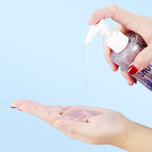 Gel douche Irev 250ml hydratant, parfumé, exfoliant et nettoyant pour le corps - Product Image 2