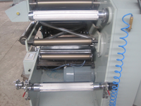 Offre Spéciale machine d'impression flexo d'étiquettes rouleau à rouleau avec découpe pour étiquette adhésive