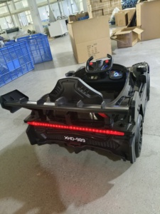 Auto Elettrica Giocattolo <span class=keywords><strong>per</strong></span> <span class=keywords><strong>Bambini</strong></span> Dipinta <span class=keywords><strong>di</strong></span> Blu, Best Seller in Cina, <span class=keywords><strong>per</strong></span> <span class=keywords><strong>Bambini</strong></span> da 1 a <span class=keywords><strong>6</strong></span> <span class=keywords><strong>Anni</strong></span>, Auto Elettrica a 4 Ruote Rossa - Product Image 3