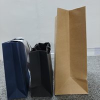 Sac de courses en papier kraft recyclé avec laminage et logo personnalisé pour l'emballage alimentaire