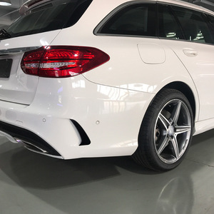 Adhesivos Decorativos para Mercedes-Benz Clase C Estate, Revestimiento de Entrada de Aire Trasera con Textura de Fibra de Carbono, 2015-2021 - Product Image 1