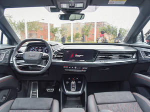 Coche eléctrico rápido de alta calidad de Alemania <span class=keywords><strong>SUV</strong></span> de lujo EV Q5 <span class=keywords><strong>etron</strong></span> - Product Image 4