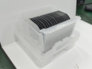 Plaquette de silicium métallisée de 2 à 12 pouces, avec autres services de fabrication pour les MEMS et la fabrication de composants électroniques - Product Image 3