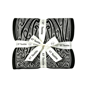 Coperta in Maglia di Poliestere e Cotone con Basso MOQ |   Coperta Multifunzionale con Motivo <span class=keywords><strong>Koru</strong></span> Marrone Moka e Nappe - Product Image 5