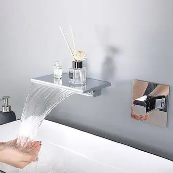 XZX מפל זהב מוברש כיור אמבטיה ברז ברזים צמודים על הקיר לכיורי משטח אמבטיה שטיפת מפל מים