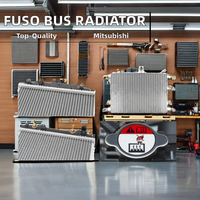 Nouveau radiateur de bus MITSUBISHI OEM ME407885 radiateur de refroidissement par eau amélioré avec tuyauterie de Type pour bus FUSO