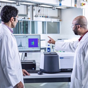 Espectrómetro de Fluorescencia Agilent Cary Eclipse, Equipo de Análisis de Laboratorio de Alta Precisión - Product Image 1