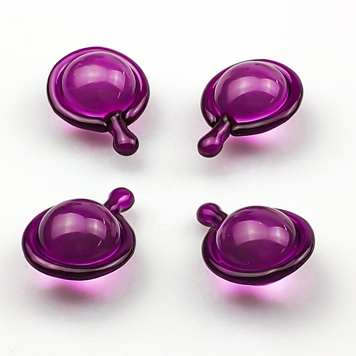 สีม่วงโปร่งแสง