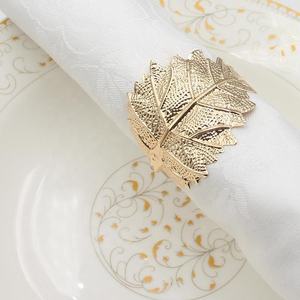 Luxus-Stil Einzigartiges Design Geschirr Dekoration <span class=keywords><strong>Gold</strong></span> Metall Servietten ring Hochzeits feier Silberblatt Form Servietten ring - Product Image 3