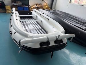 Dinghy à propulsion à jet 4,7 m pour 8 personnes, couleur blanche, avec fond renforcé et housse en tissu, pour divertissement en plein air, fabriqué en Chine (OEM/ODM) - Product Image 4