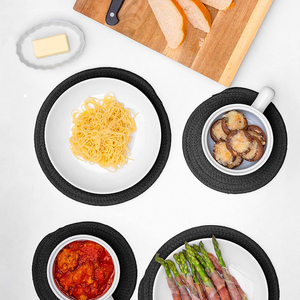 Impermeable estilo bohemio negro tejido pintura manteles individuales servilletas bordadas Decoración de mesa de boda con tela de encaje diseño de punto a cuadros - Product Image 2