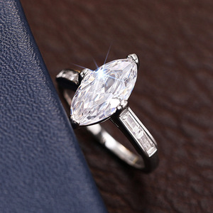 Anello Punk Marquise Statement per Donne, Gioiello da Dito alla Moda e Trendy - Product Image 2