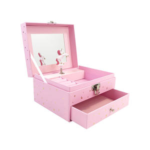 Caixa de Música Personalizada com Design Novo Yiyu, Mecanismo Manual, Ecológica, Atacado de Fábrica, Brinquedos de Caixa de Música Carrossel para Crianças - Product Image 1