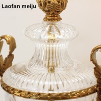 Lampe de table en laiton moderne d'art haut de gamme d'inspiration européenne tout en cuivre de luxe Villa Palace Design forme de trophée pour le salon