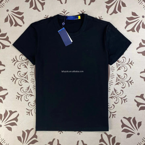 T-shirt estiva in puro cotone lavorato a maglia Ralph Lauren per uomo e donna, tinta unita, girocollo, a maniche corte, ricamata, vestibilità ampia, tessuta - Product Image 2