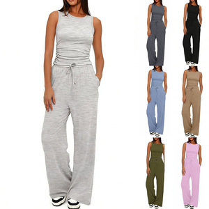 Vêtements de mode pour femmes en gros : Ensemble décontracté streetwear sans manches, col rond, taille haute, jambe large, avec logo sérigraphié - Product Image 1