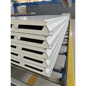 Panneaux sandwich <span class=keywords><strong>de</strong></span> toiture préfabriqués isolés, panneaux sandwich PU PIR <span class=keywords><strong>de</strong></span> 50 mm, isolation en polyuréthane pour chambre froide - Product Image 3