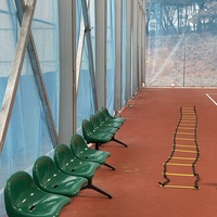 Abri de structure robuste et durable pour terrains de tennis, de badminton et de basketball en extérieur