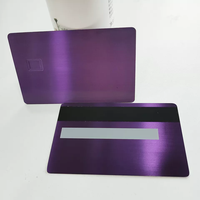Carte de crédit en métal doré avec fente pour puce, carte de crédit à bande magnétique VISA avec miroir 24 k vierge arc-en-ciel