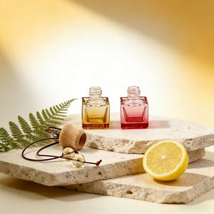 Diffuseur de parfum carré transparent pour voiture, flacon vide de 8 ml avec bouchon, pour désodorisant suspendu - Product Image 3