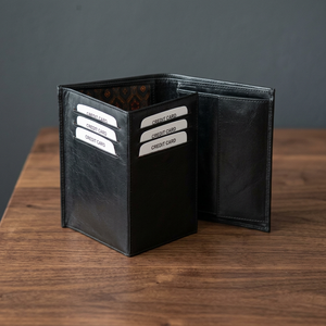 Men's Large Leather <b>Wallet</b> with Fold Closure Anti-Theft Features & Chain and Letter Decorations - Product Image 1