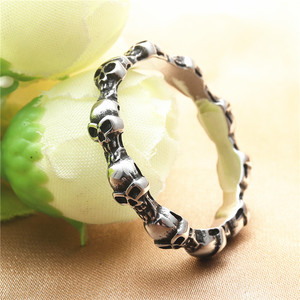 European American Style <b>Titanium</b> Steel Skull <b>Ring</b> Retro Punk Unisex Jewelry Gift Silver Color - Product Image 1