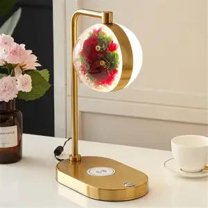 Lampe de table de nuit LED avec chargeur sans fil mobile Lumière magique de couleur changeante pour cadeau de chevet