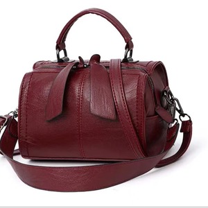 Un grand sac à main tendance pour les mères d'âge moyen, un nouveau fabricant de mode. Il est simple et polyvalent - Product Image 4