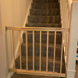 Extendable Barrier New Zealand Pine Wood Barrier Door <strong>Stair</strong> Baby <strong>Gates</strong> <strong>Wooden</strong> Safety <strong>Gate</strong> for Baby Secure - Product Image 1