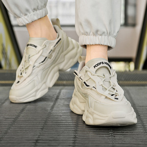 รองเท้าเดินแบบสปอร์ตน้ำหนักเบาสำหรับผู้ชาย หน้าผ้าตาข่าย พื้นรองเท้ากลางทำจากยางเพื่อการรองรับแรงกระแทก กันลื่น สวมใส่ง่าย ซับในผ้าฝ้าย พื้นรองเท้าด้านนอกทำจาก EVA - Product Image 4