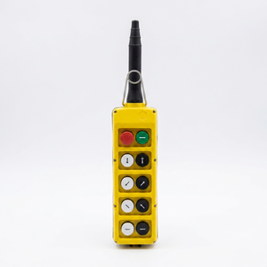 CMK CMK-PLB10 ชุดควบคุมเครนแบบแขวนพลาสติก รุ่น Dual-Speed Hoist EOT Crane มาตรฐาน IP65 แรงดันไฟฟ้า 440V ปุ่มหยุดฉุกเฉินแบบกด 2-14 ปุ่ม  50000 รอบการใช้งาน - Product Image 1