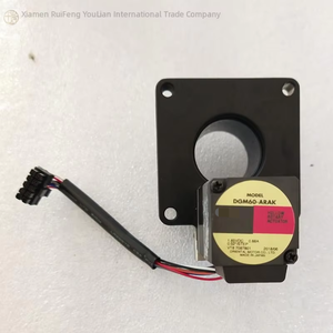 1 Pieza Usada para Motor Dgm60-arak, Stock Disponible, Nuevo Original, Stock Listo, Automatización Industrial, PLC Dedicado para Programación - Product Image 1