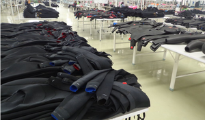 Personalizza <span class=keywords><strong>muta</strong></span> da uomo a maniche lunghe da 0,3-5MM <span class=keywords><strong>muta</strong></span> SCS/CR <span class=keywords><strong>triathlon</strong></span> in pelle liscia <span class=keywords><strong>muta</strong></span> da nuoto in neoprene Yamamoto - Product Image 6