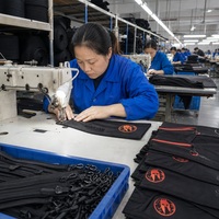 Ceinture de course légère en polyester sans pression avec poche pour gourde souple, attache pour clés et bandes réfléchissantes pour l'entraînement de marathon