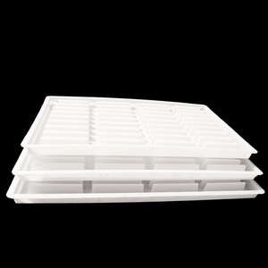 Molde para Lamas de Concreto para Granjas Porcinas Piso de Rejilla Plástica para Parideras de Cerdas y Cerdos de Engorde Molde de PP - Product Image 2