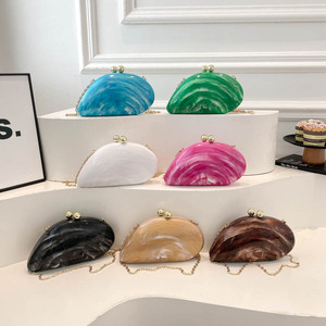 Bolso de Mano de Acrílico con Patrón de Mármol para Mujer, Bolso de Noche de Forma Irregular, Bolso Bandolera de Moda con Cadena Desmontable - Product Image 2