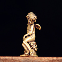 Statue Amoureuse du Petit Cupidon - Plaque en Cuivre Antique - Pièce de Mobilier Ancien - Œuvre d'Art en Laiton - Produit Transfrontalier