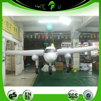 Avion gonflable géant sur le thème de l'aventure pour la décoration d'événements