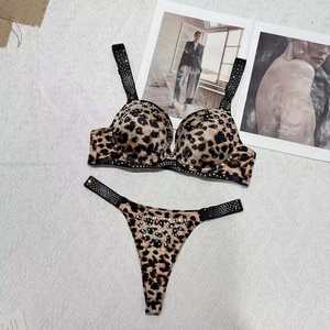 Lencería para Mujer - <span class=keywords><strong>Sujetador</strong></span> Gótico de <span class=keywords><strong>Encaje</strong></span> con Tirantes Anchos y Fruncido - Lencería Sexy Europea de Lujo para Mujer, Tallas Grandes, con Abertura Alta - Product Image 6