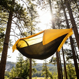 <span class=keywords><strong>Hamac</strong></span> de randonnée ultraléger avec sac de rangement intégré et moustiquaire minimaliste, tout en nylon ultra fin - Product Image 1
