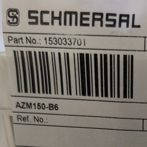 Actuador Schmersal Azm150 B6, Pieza de Control Industrial Metálica para Interruptores Inductivos - Product Image 2