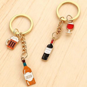 Porte-clés en métal personnalisé 2D/3D en émail dur, en forme de bouteille de bière, idéal pour cadeau promotionnel – Vente chaude - Product Image 2