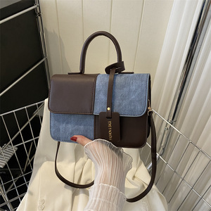 <span class=keywords><strong>Bolso</strong></span> de Hombro Cruzado <span class=keywords><strong>Pequeño</strong></span> Cuadrado de Moda Transfronteriza con Parches Texturizados para Verano, Estilo Chic para el Día a Día 2026 - Product Image 4