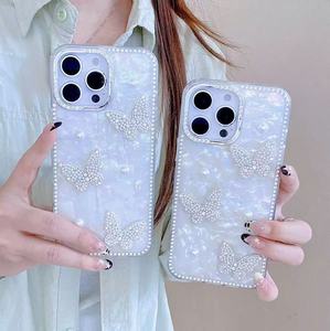 K24เคสมือถือลายเพชรรูปผีเสื้อสามตัวที่ทันสมัยและเหมาะสำหรับ <span class=keywords><strong>iPhone</strong></span> 14, 15, 16, 17PROMAX - Product Image 1