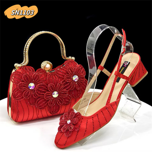 Inmyshop 2025 Set di Scarpe e Borse Nigeriane per Matrimonio Design Italiano Alta Qualità Belle Scarpe Abbinate a Borsa Coordinata - Product Image 3