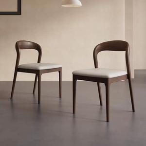 Silla de Comedor Rectangular Pequeña de Madera Maciza de Nogal Negro de Lujo Retro para Uso en Hoteles - Product Image 1